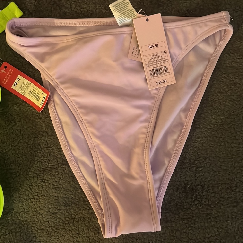 Women’s/juniors swimsuit. +extra top. NWT. Bikini size small purple/green 3pcs. - Picture 2 of 7